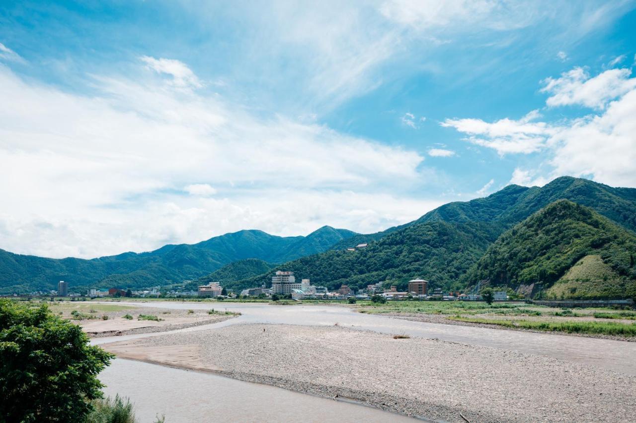 Umemura Ryokan Uguisutei Chikuma Екстер'єр фото